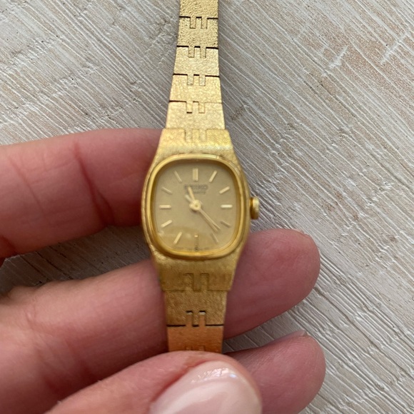Vintage seiko quartz watch - Picture 8 of 8